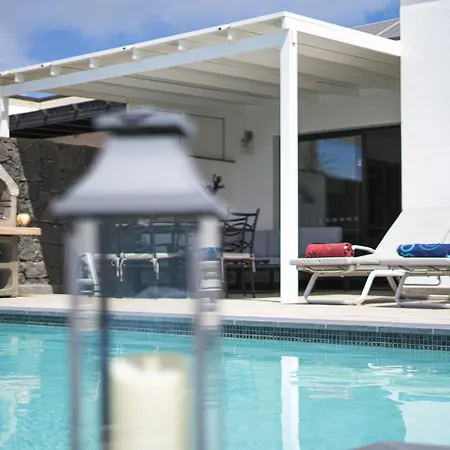 Extraordinary 3 Bedrooms Naraku Spacious Playa Blanca