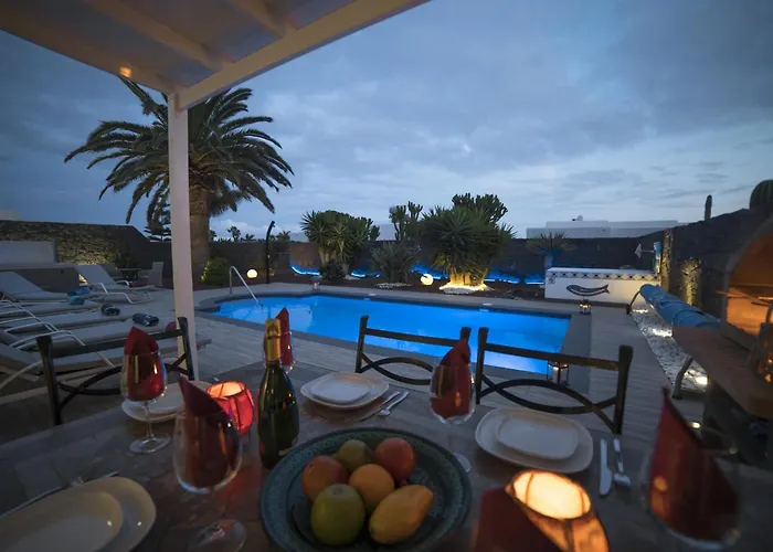 빌라 Extraordinary 3 Bedrooms Naraku Spacious 플라야블랑카