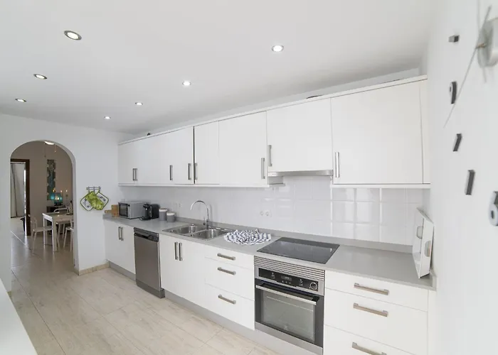 Extraordinary 3 Bedrooms Naraku Spacious 빌라