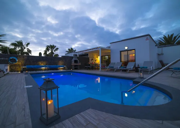 Extraordinary 3 Bedrooms Naraku Spacious *